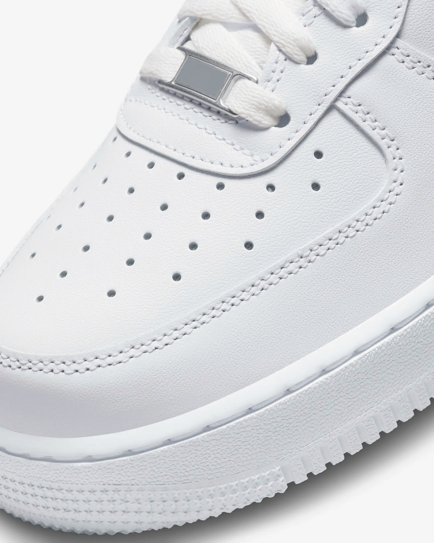 Streetwear Sneaker One – White Classic
